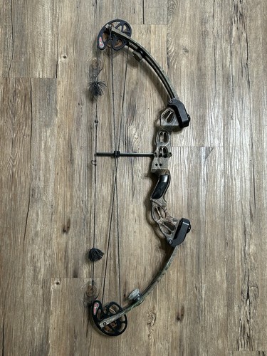 Hoyt reflex buckskin bow - buckskin,