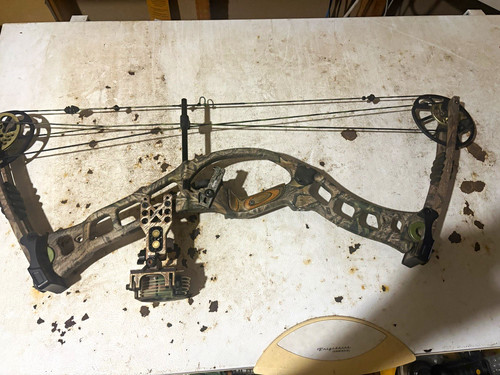 Hoyt reflex camouflage - reflex,